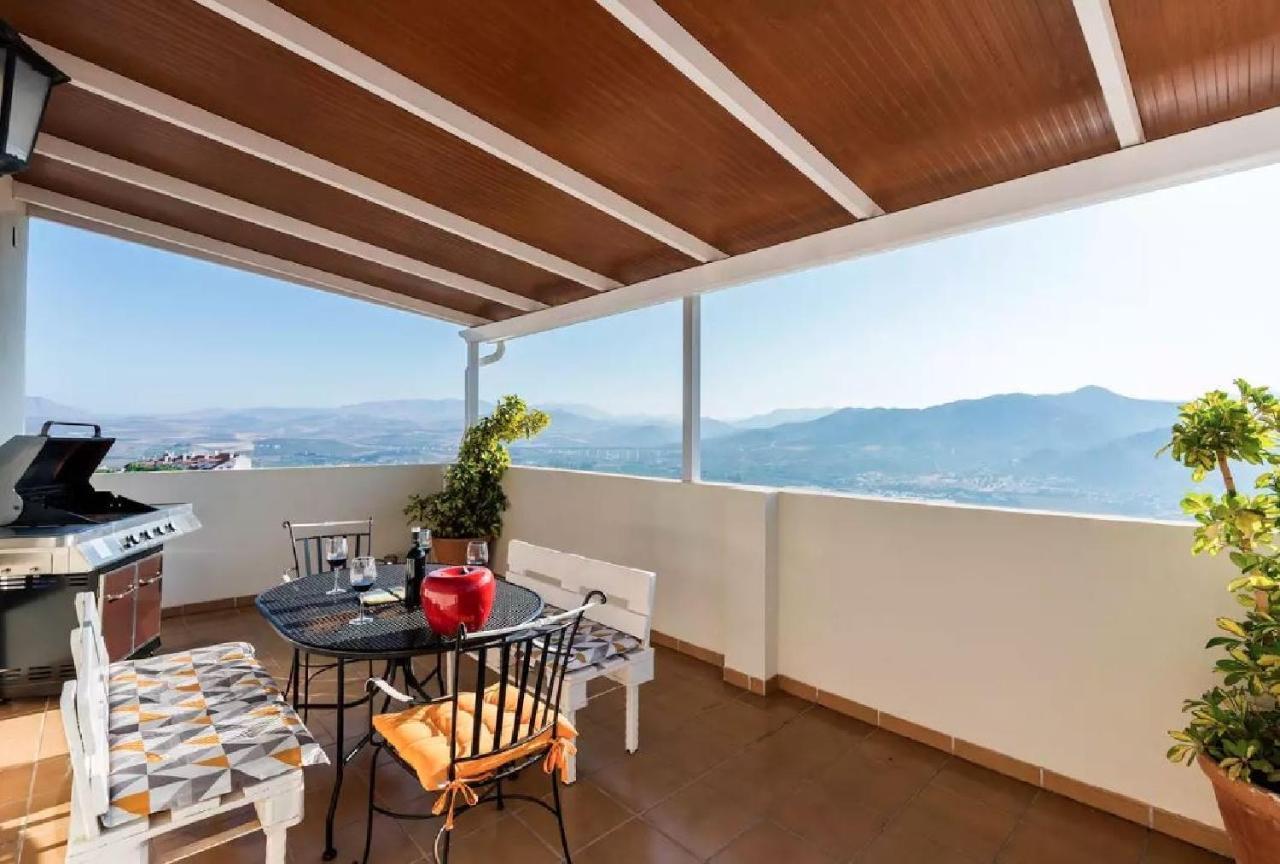 شقة Atico Guadalhorce - Mirador Privado Con Barbacoa Y Solarium ألورا المظهر الخارجي الصورة