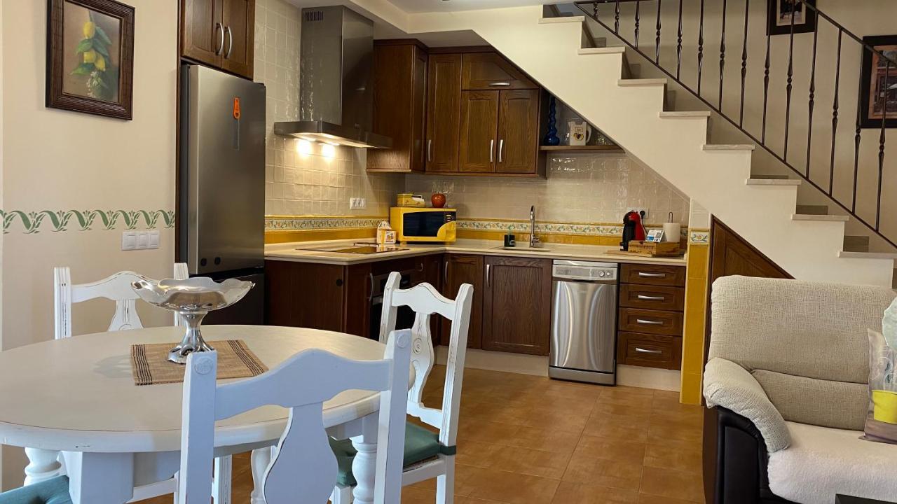 شقة Atico Guadalhorce - Mirador Privado Con Barbacoa Y Solarium ألورا المظهر الخارجي الصورة