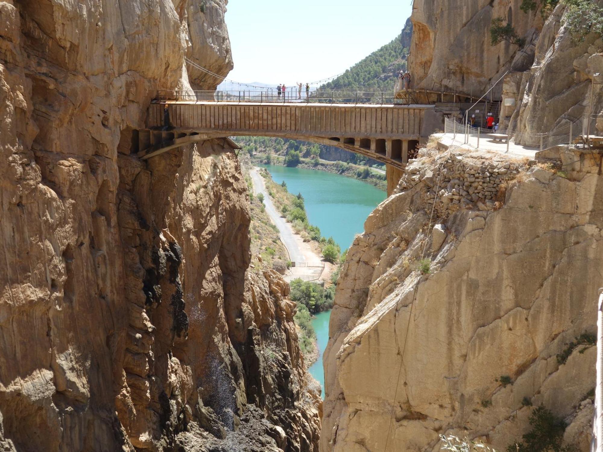 شقة Atico Guadalhorce - Mirador Privado Con Barbacoa Y Solarium ألورا المظهر الخارجي الصورة